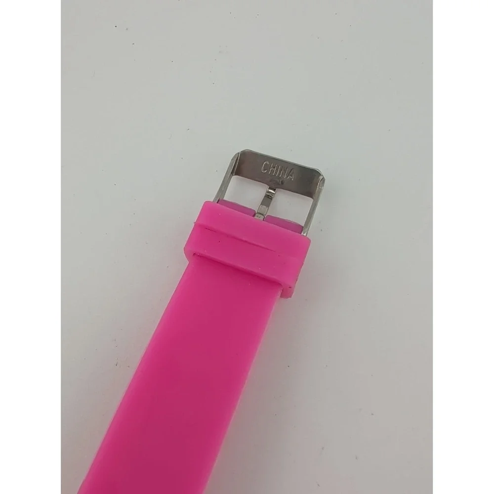Geneva Platinum Watch Women 38mm Case Pink Silicone Band- New Battery